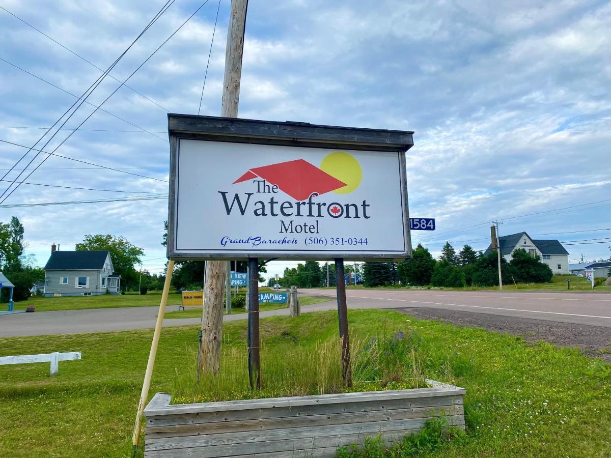 The Waterfront Motel Grand Barachois Zewnętrze zdjęcie