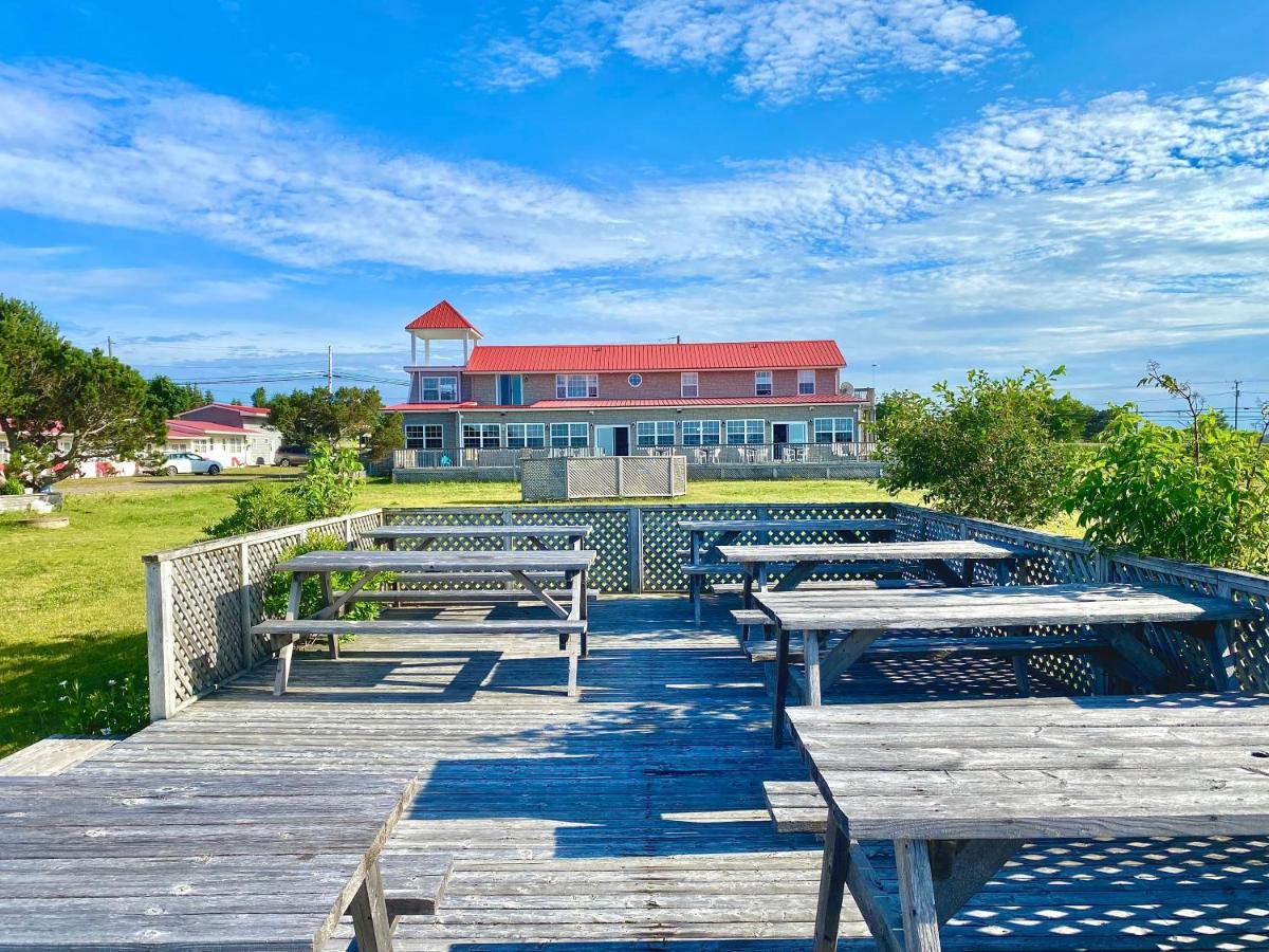 The Waterfront Motel Grand Barachois Zewnętrze zdjęcie