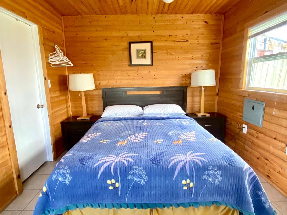 The Waterfront Motel Grand Barachois Zewnętrze zdjęcie